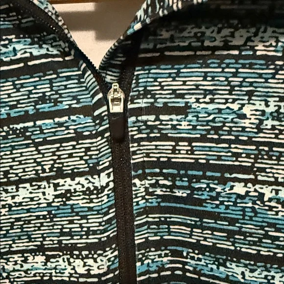 Nike Pro Dri-FIT 1/2 Zip Pullover | S | Blue Digital Print 💙 - Picture 3 of 9